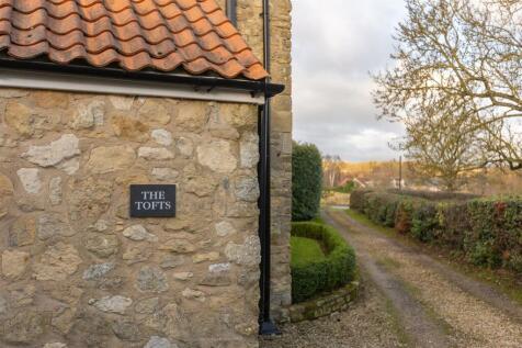 The Tofts External-5.jpg