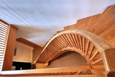 25 - Stairs.jpg