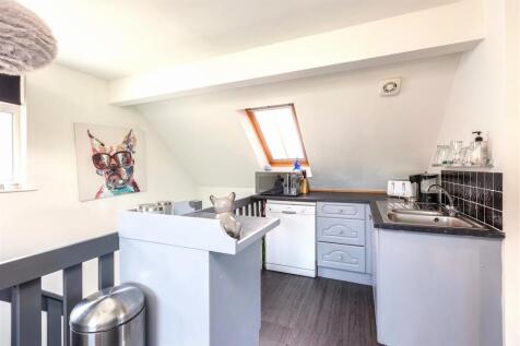 35 - Annexe Kitchen.jpg