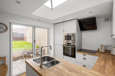 63_Town_Street-05[1].jpg