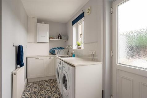 7 Pipers Acre-37.jpg
