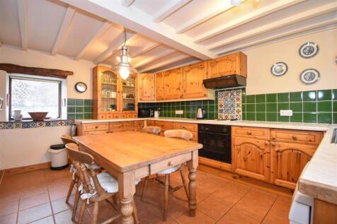 Farmhouse Dining Kitchen