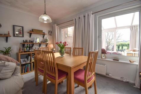 Lounge Dining Room