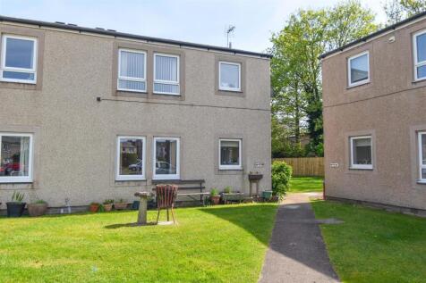 27 Glasson Court.jpg