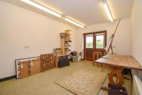 Studio/Craft Room