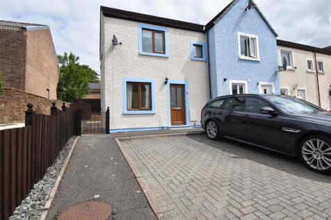 17 Larkfield.jpg