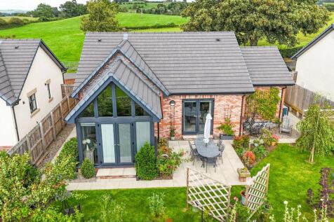 Suffolk Croft Aerial a.jpg