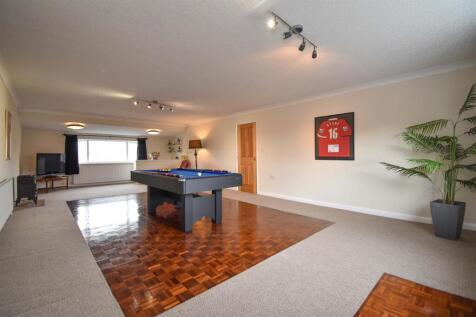 Old Trafford Games Room a.jpg