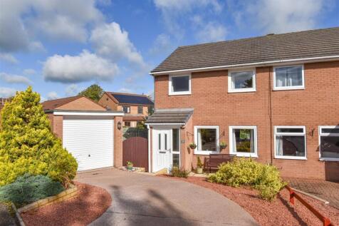 34 Cedar Close.jpg