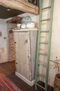 Castlehowe Kitchen d.jpg