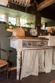 Castlehowe Kitchen aa.jpg