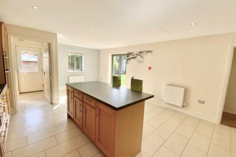 Kitchen/ Dining/ Family Room