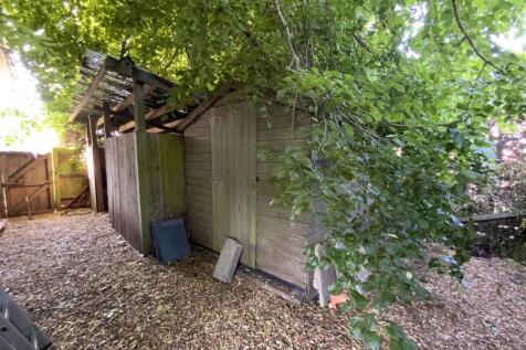 Side Garden Storage Area