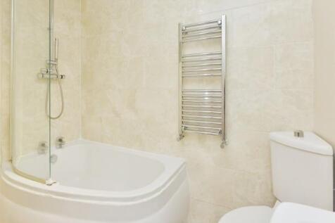 Bathroom.jpeg