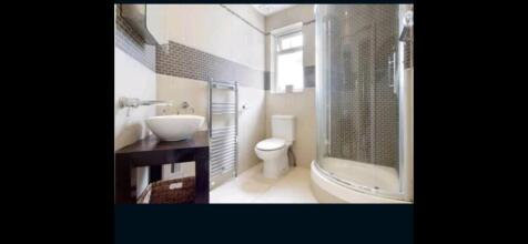 ensuite.jpeg