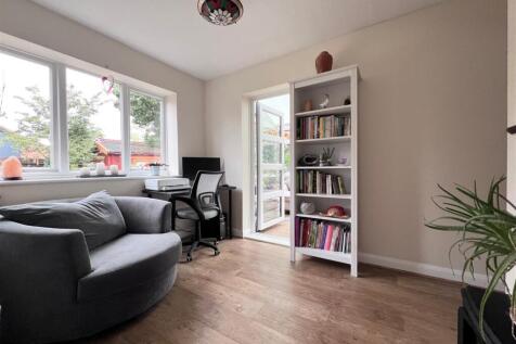 dining room/sitting room