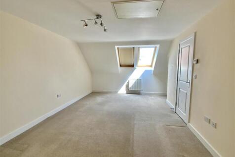 Bedroom 1 - Ensuite