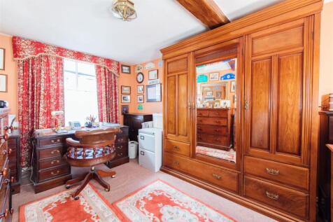 Bedroom - First Floor