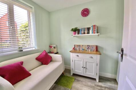 Study/ Bedroom 4 (Ground Floor)