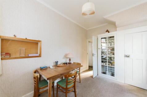 Breakfast room