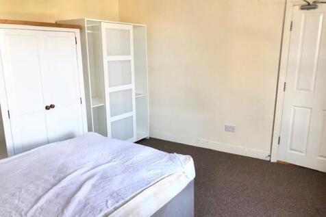 BEDROOM 4A.jpg