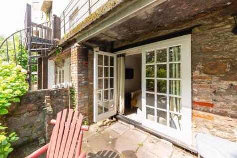 Dover Place Cottages (6).jpg