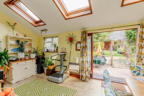 1 Brynland Avenue Dining Room