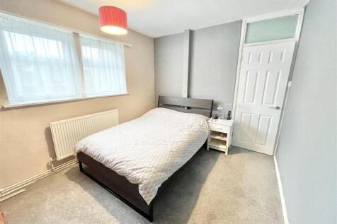 BEDROOM 2A.jpg