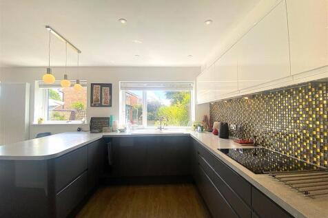 KITCHEN 4.jpeg