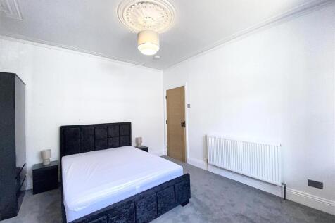 BEDROOM 6.jpeg
