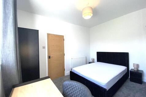 BEDROOM 5.jpeg
