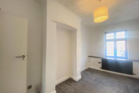 BEDROOM 9.jpeg