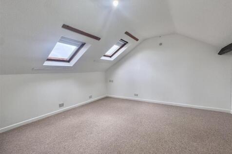 BEDROOM 1.1.jpg