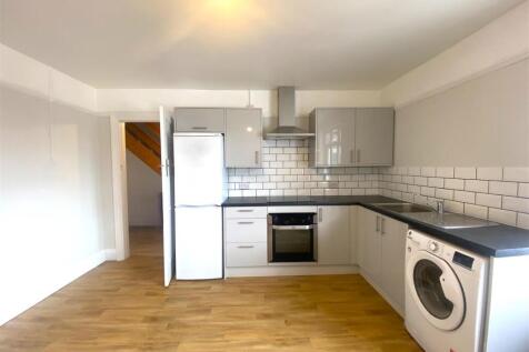 KITCHEN 2.jpeg