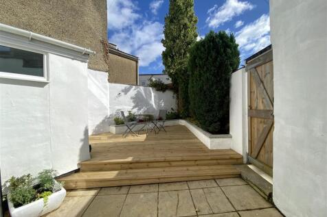 GARDEN 10.jpeg