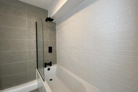 BATHROOM 5.jpeg