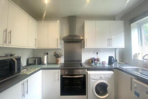 KITCHEN.jpeg