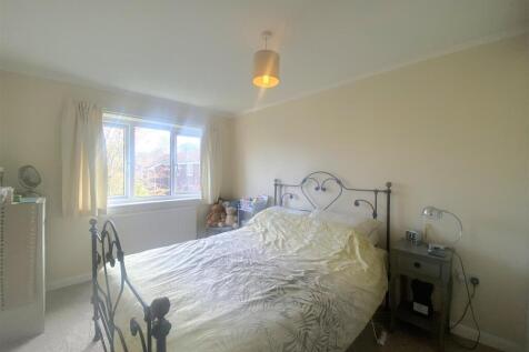 BEDROOM 5.jpeg