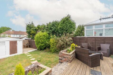 back garden garage.jpeg