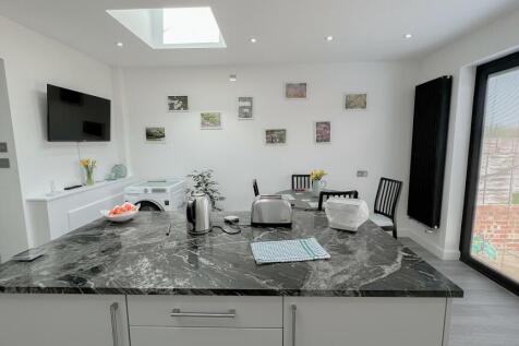 5th Photo Of Kitchen
