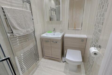 2nd Photo of Shower Room
