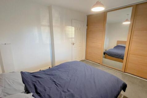 2nd Photo Of Bedroom 1
