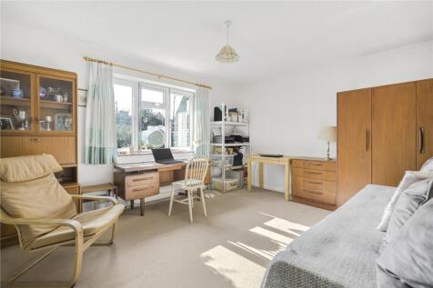 Bedroom/Reception