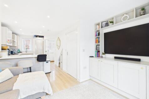 Living Area/Kitchen