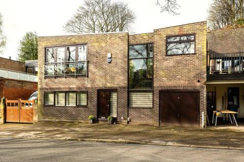 17 Tattershall Dr...
