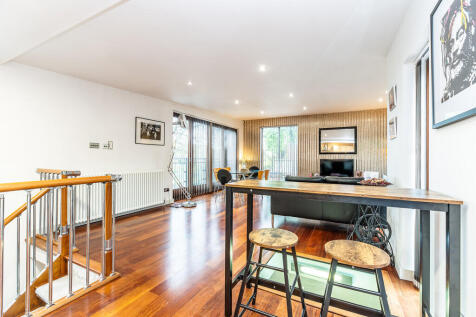 17 Tattershall Dr...