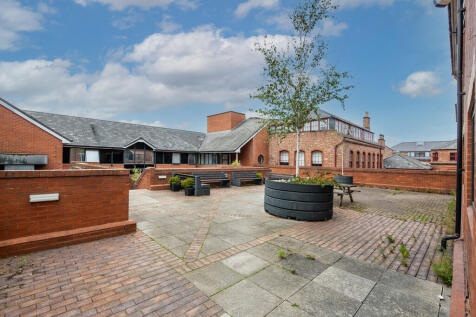 28 St Marys Court...