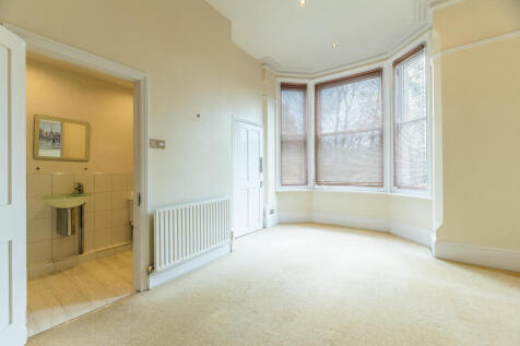 7 Redcliffe Road ...