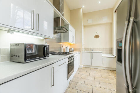 7 Redcliffe Road ...