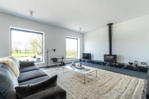 Croft Meadow 029-...